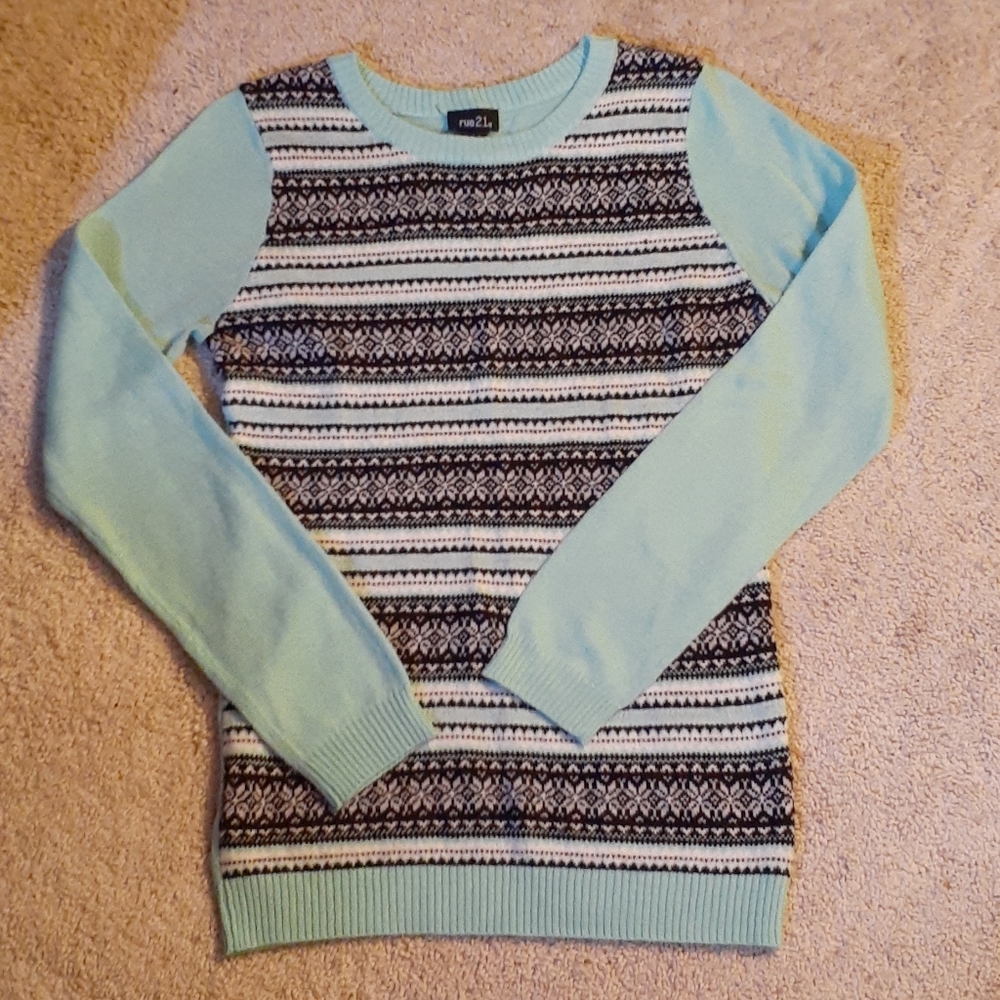 Rue 21 light aqua sweater